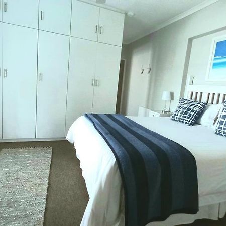 Dolphin Inn Blouberg Блуберґстранд Екстер'єр фото