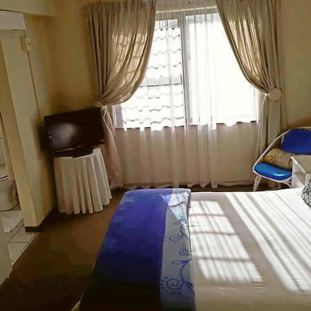 Dolphin Inn Blouberg Блуберґстранд Номер фото