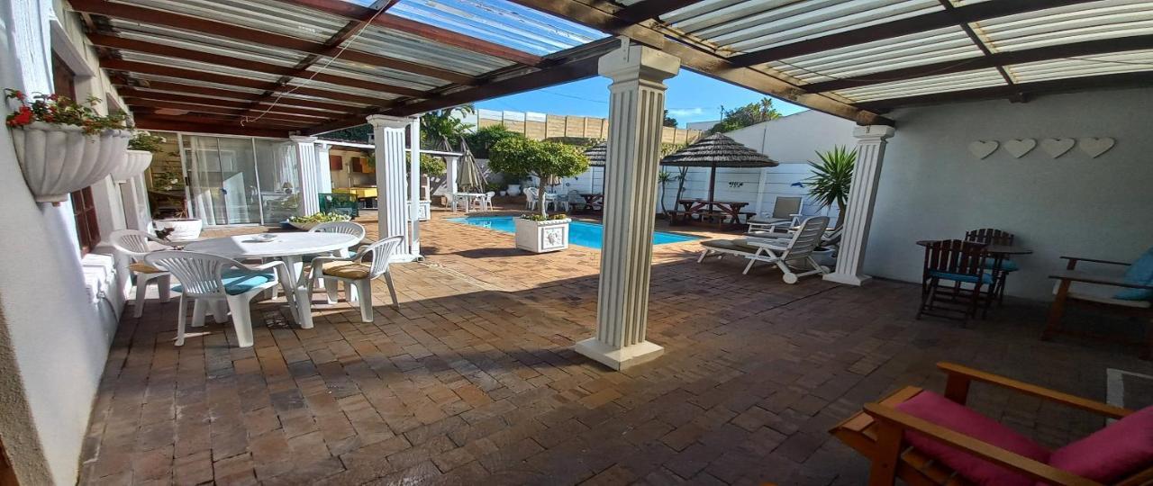 Dolphin Inn Blouberg Блуберґстранд Екстер'єр фото