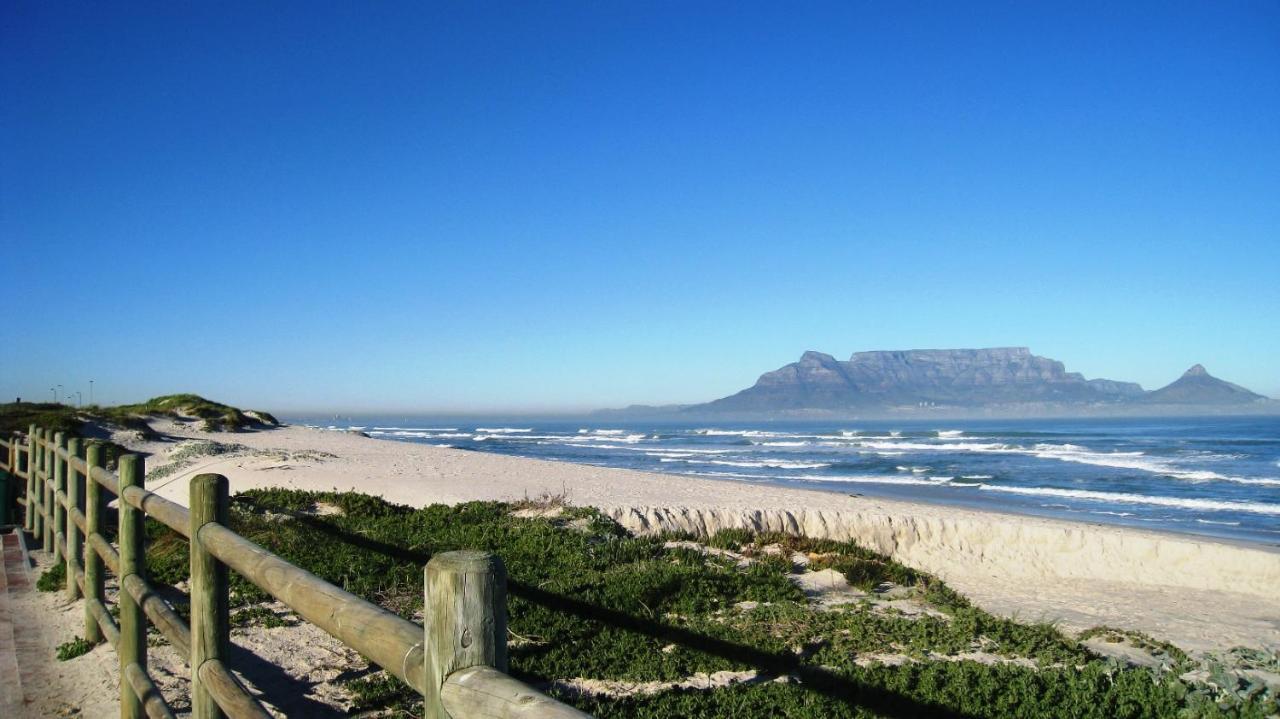 Dolphin Inn Blouberg Блуберґстранд Екстер'єр фото