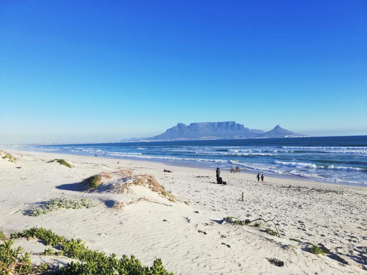 Dolphin Inn Blouberg Блуберґстранд Екстер'єр фото