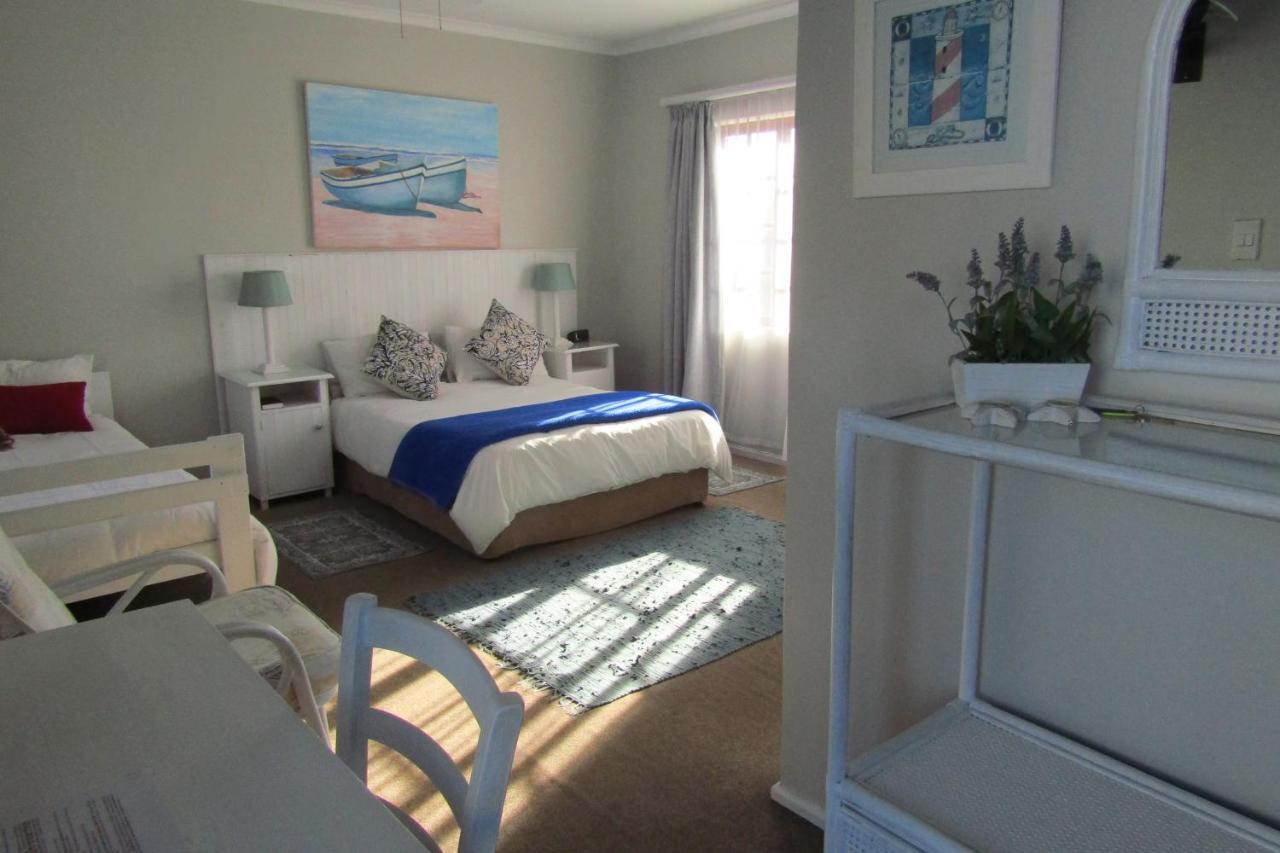 Dolphin Inn Blouberg Блуберґстранд Екстер'єр фото