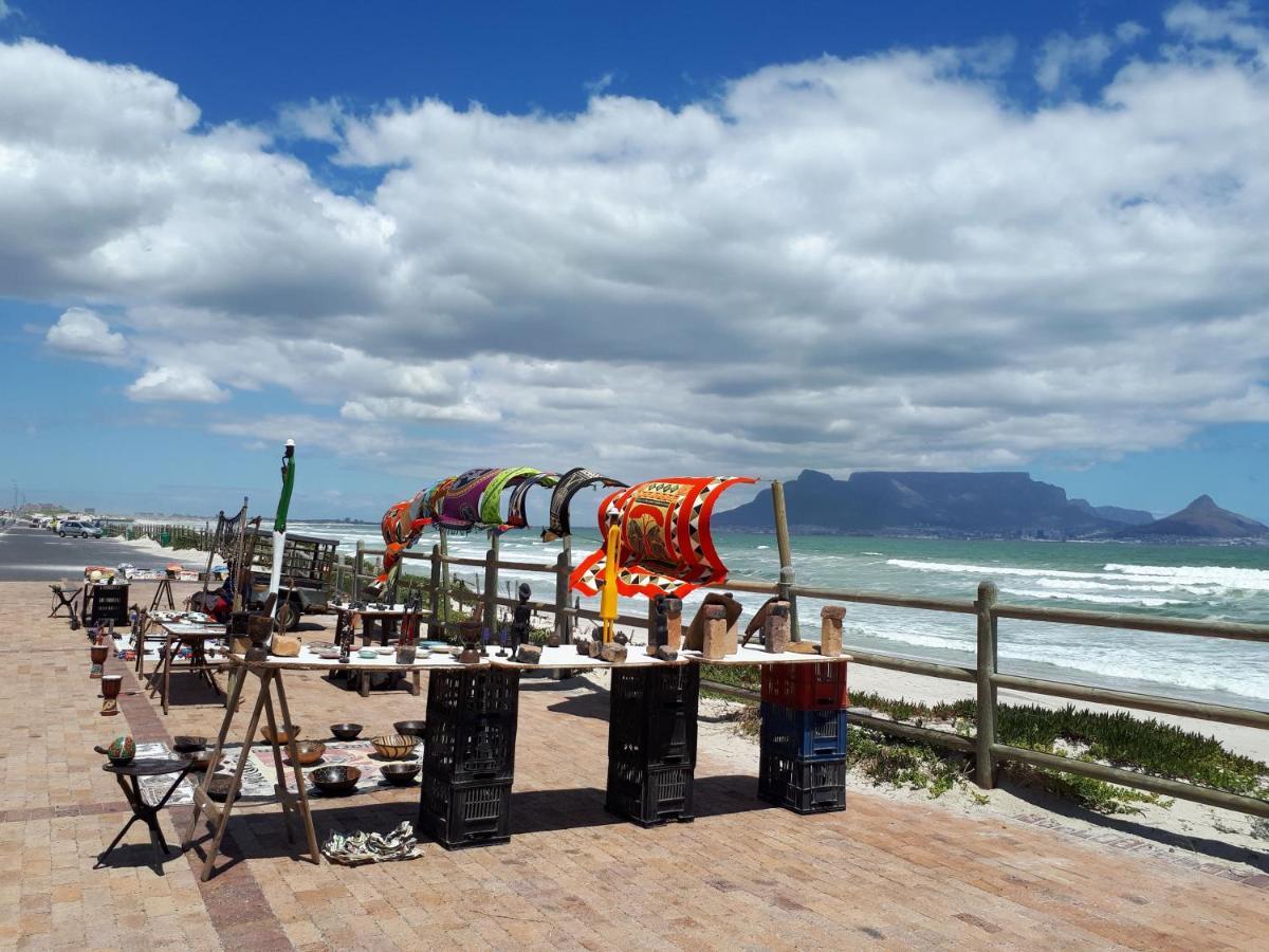 Dolphin Inn Blouberg Блуберґстранд Екстер'єр фото